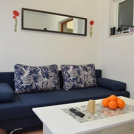 Ma-Lo 1 Apartment Pirovac Exterior photo